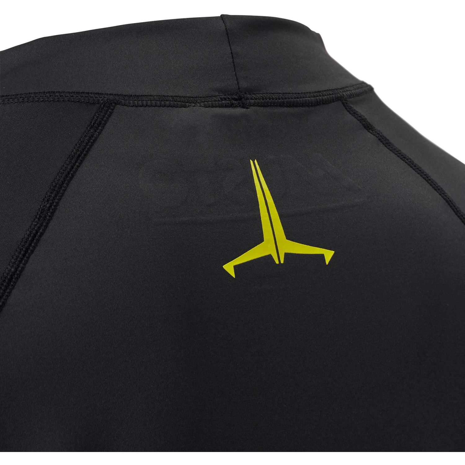 Musto Insignia UV Fast Dry Rash Guard - Black 5 Musto Insignia UV Fast Dry Rash Guard - Black - Image 3