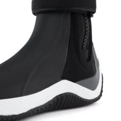 Gill Aero Sailing Boots - Black/White 9 Gill Aero Sailing Boots - Black/White -Yacht Clothing Store 2023 Gill Aero Wetsuit Dinghy Sailing Boots 966 BLK01 4
